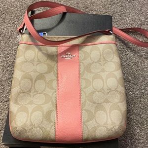 Coach signature crossbody khaki & pink New